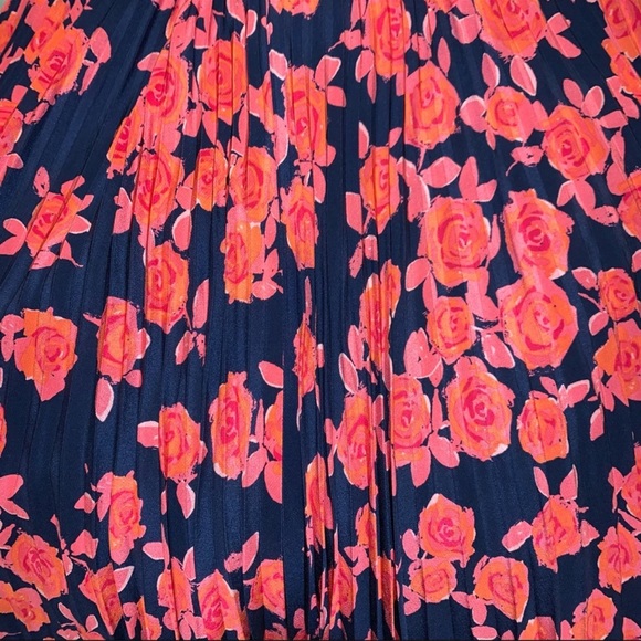 EUC TORY BURCH SKIRT💗💗💗 - Picture 5 of 6